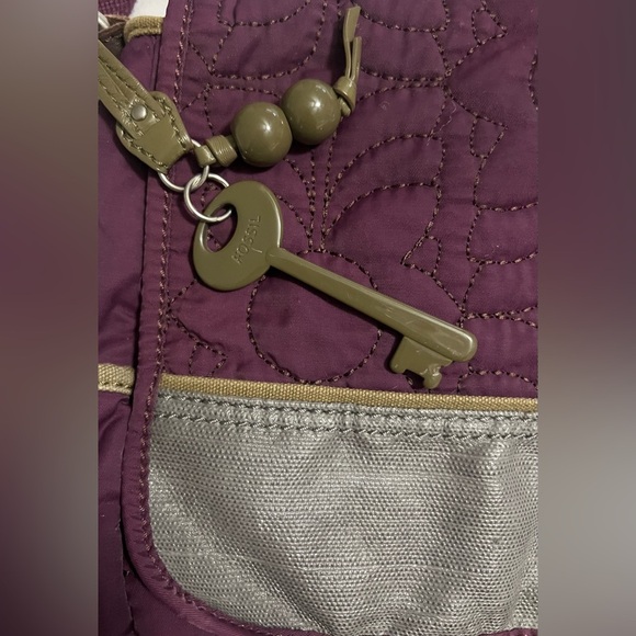 FOSSIL KEY-PER NYLON QUILTED MESSENGER BAG PURPLE WITH MATCHING POUCH - Picture 4 of 15